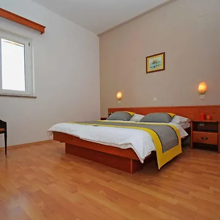 10 Apartment Rabac