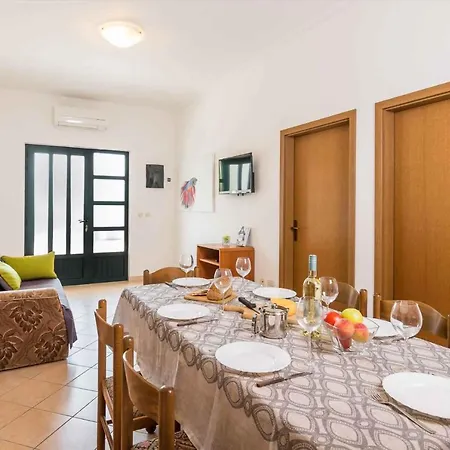 Apartment 10 *