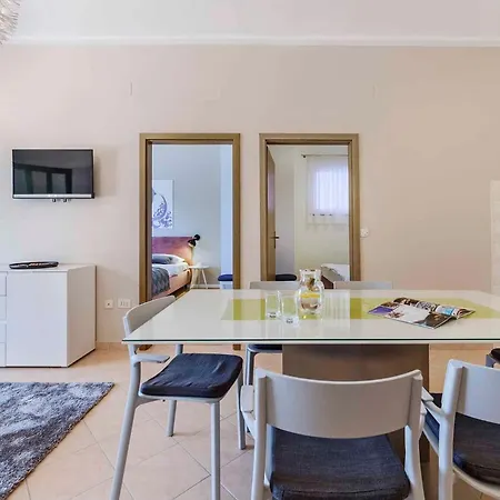 10 Appartement *