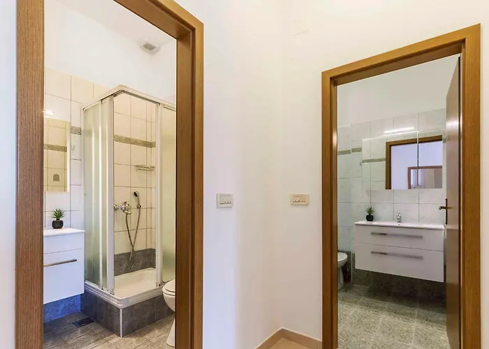 10 Apartman *